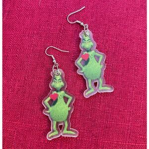 The Grinch Christmas Fashion Earrings - Red Heart
